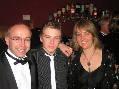 ANNUAL DINNER DANCE @ CAISTER HALL - FRIDAY 17TH APRIL 2009 - photo 48 (pictures\pict0133.jpg)